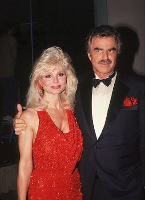 Loni Anderson photo