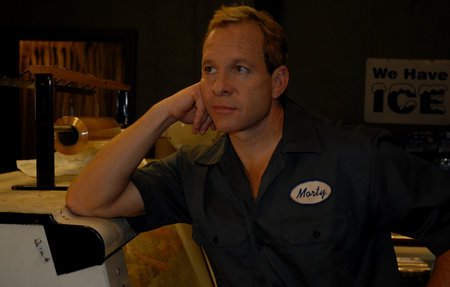 Steve Guttenberg photo